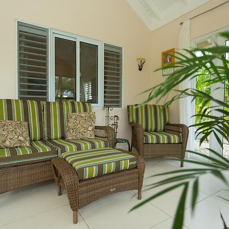 Вилла Ocho Rios Under The Palms Экстерьер фото